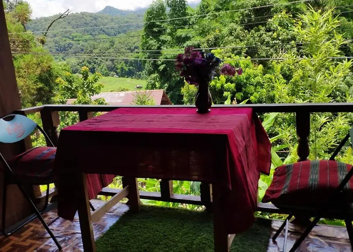 บ้านพักพือวา Pue Wa Homestay